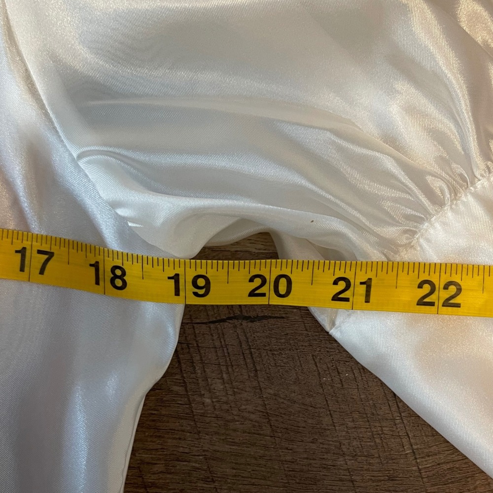 Gracia Satin Button Down Blouse Women Medium White Chic Puff Sleeve Collared Top - Picture 8 of 9